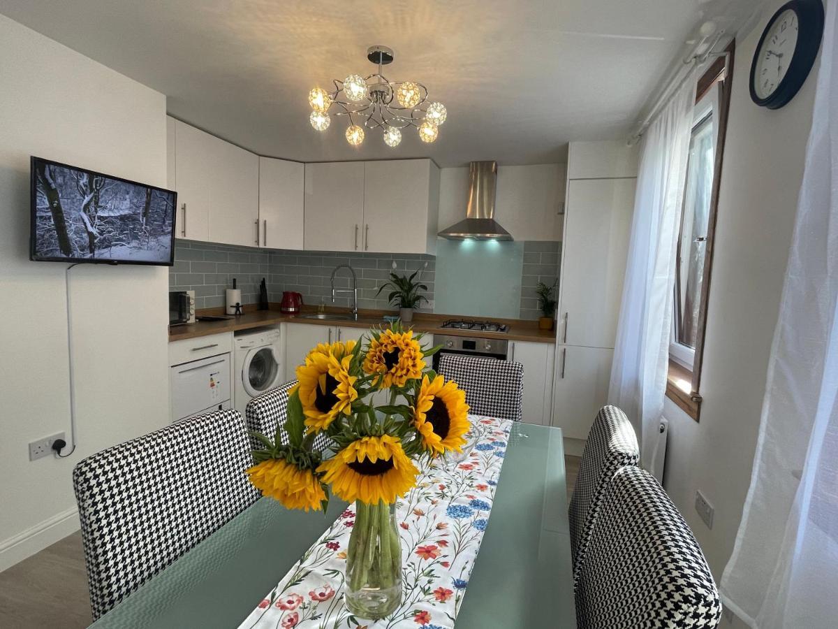 Central Comfy 2 Familyroom Apart EDI Eksteriør bilde