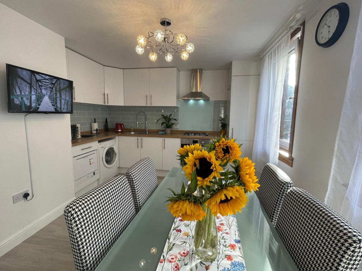 Central Comfy 2 Familyroom Apart EDI Eksteriør bilde